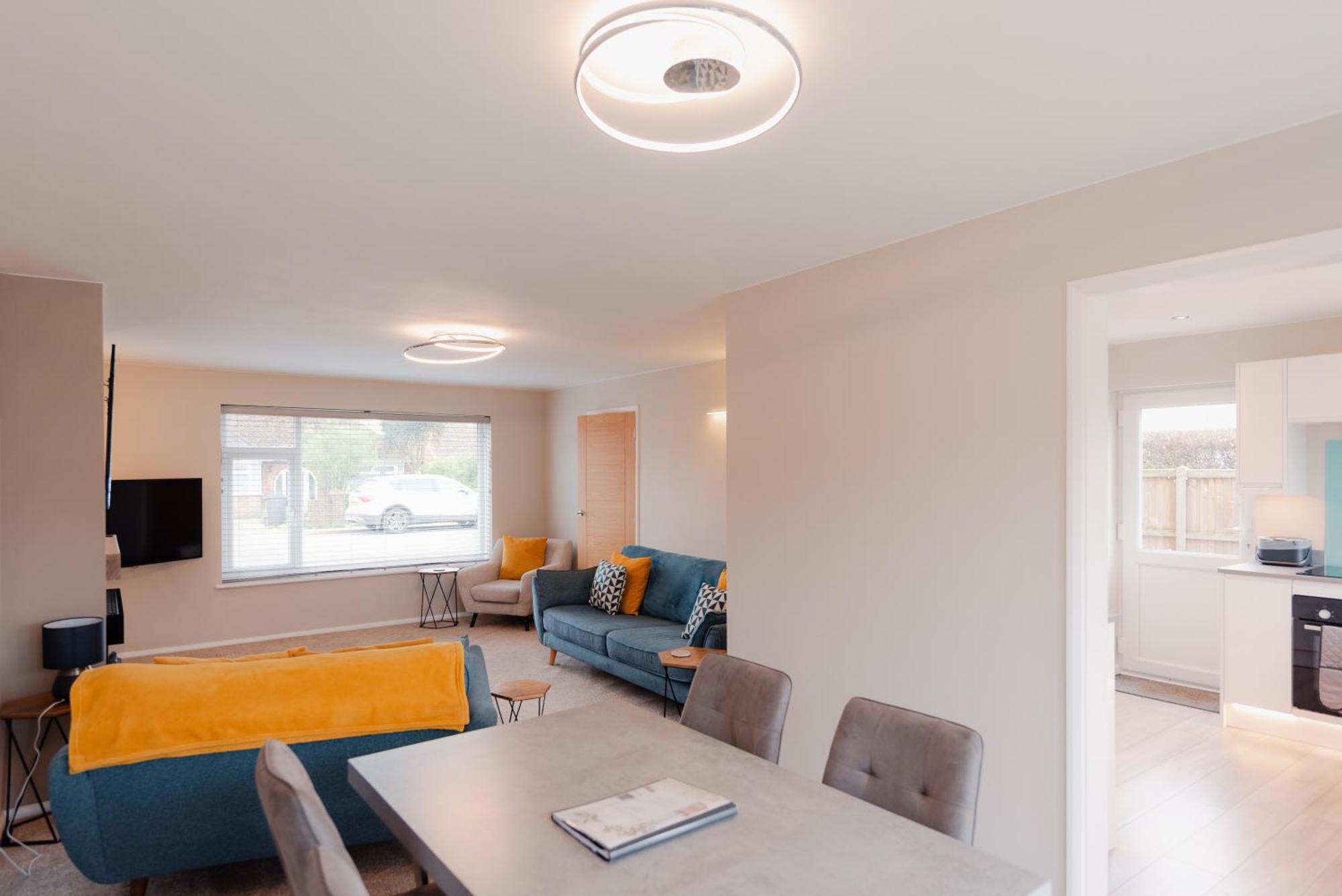 Luxury Recently Renovated 3 Bedroom Home In Sandwich Kent Екстер'єр фото