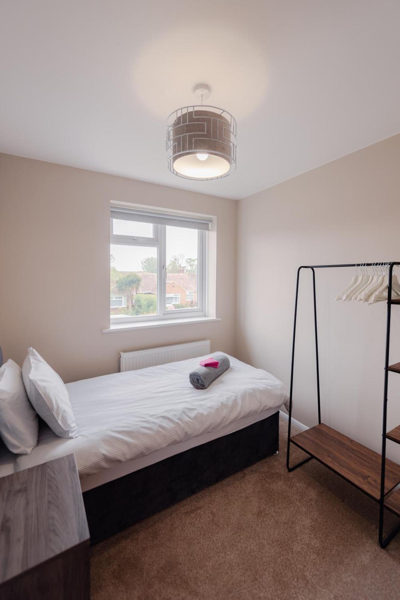 Luxury Recently Renovated 3 Bedroom Home In Sandwich Kent Екстер'єр фото
